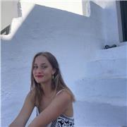 Me encanta enseñar a tanto niños como adultos, doy clases de repaso escolar cualquier materia y sobretodo de ingles para principiantes o para nivel muy avanzado